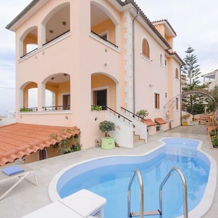 Araucaria Villa Atsipopoulo ภายนอก รูปภาพ